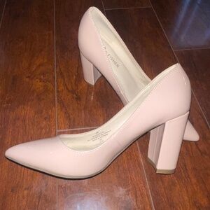 Marc Fisher Block Heel Pointed Toe Pumps Size 6